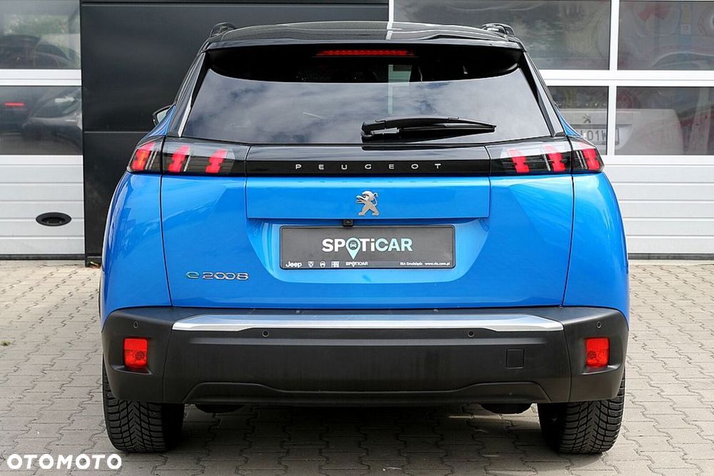 Peugeot 2008 50kWh Allure - 19