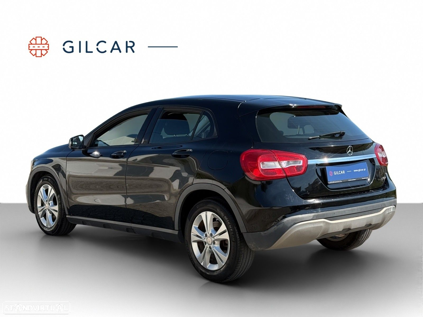 Mercedes-Benz GLA 180 d - 6