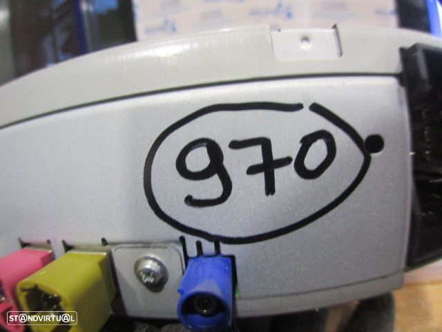 Radios 5G0035846A 5G0035846A VW GOLF 7 5G FASE 1 2014 1.6TDI 105CV 5P CINZA RATO ORIGINAL ZR_STDNAV Apoio Danificado VW GOLF 7 2013 2.0TDI 184CV 5P PRETO - 6