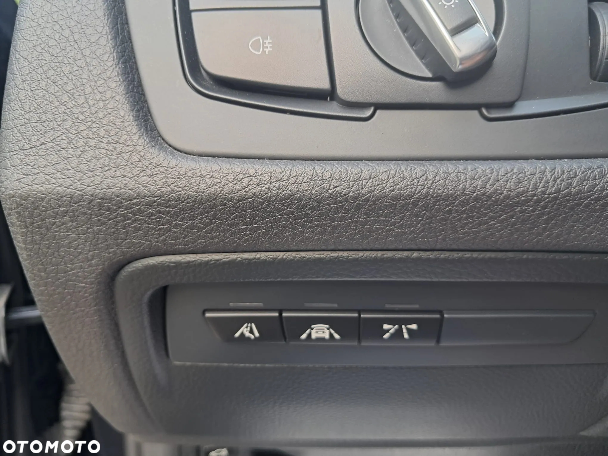 BMW Seria 3 330d M Sport - 23
