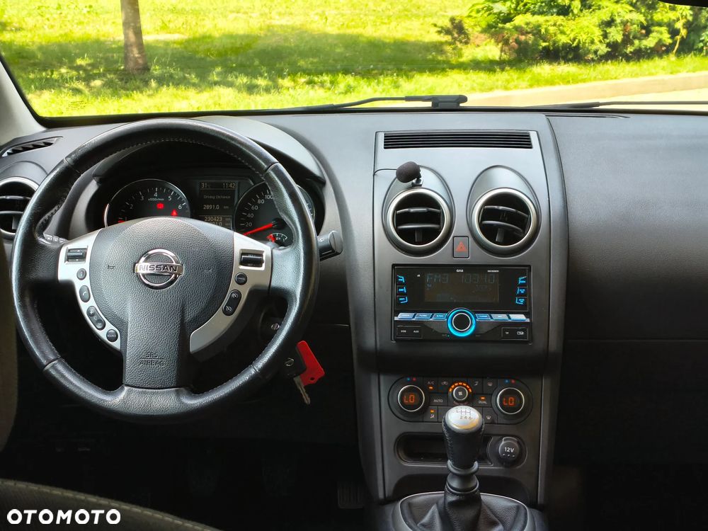 Nissan Qashqai - 16