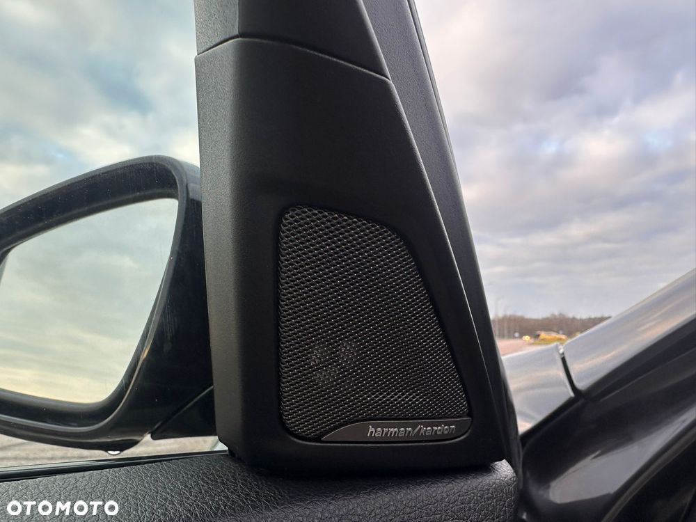 BMW Seria 5 535i xDrive Sport-Aut Modern Line - 9