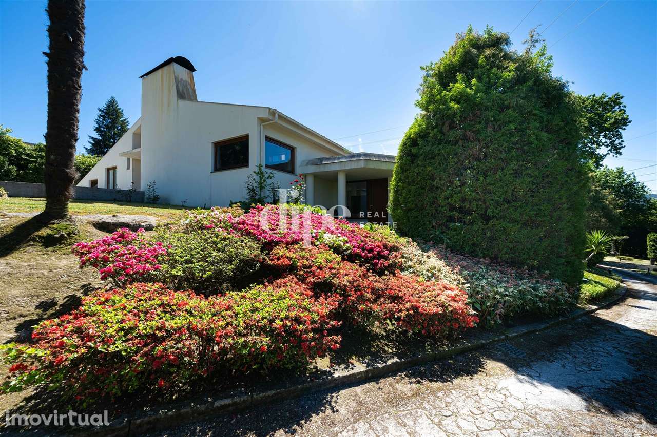 Moradia T4 junto ao rio - Grande imagem: 3/25