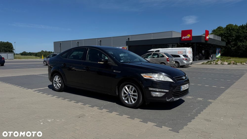 Ford Mondeo 2.0 TDCi Ambiente - 32