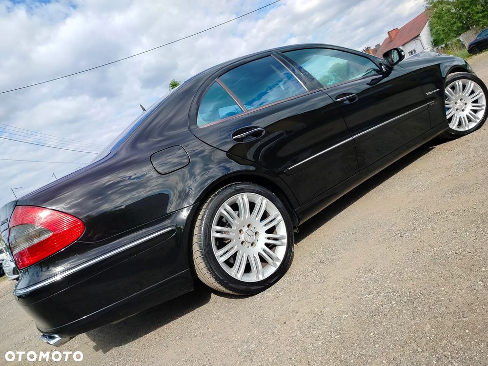 Mercedes-Benz Klasa E 420 CDI 7G-TRONIC Avantgarde DPF BusinessEDITION - 8