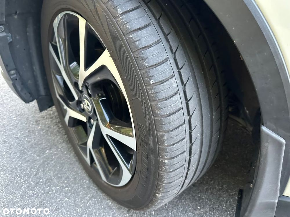 Toyota C-HR 1.8 Hybrid Prestige - 27