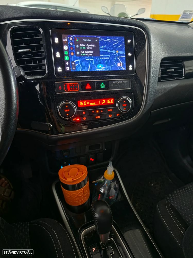 Mitsubishi Outlander 2.0 Kaiteki CVT - 2