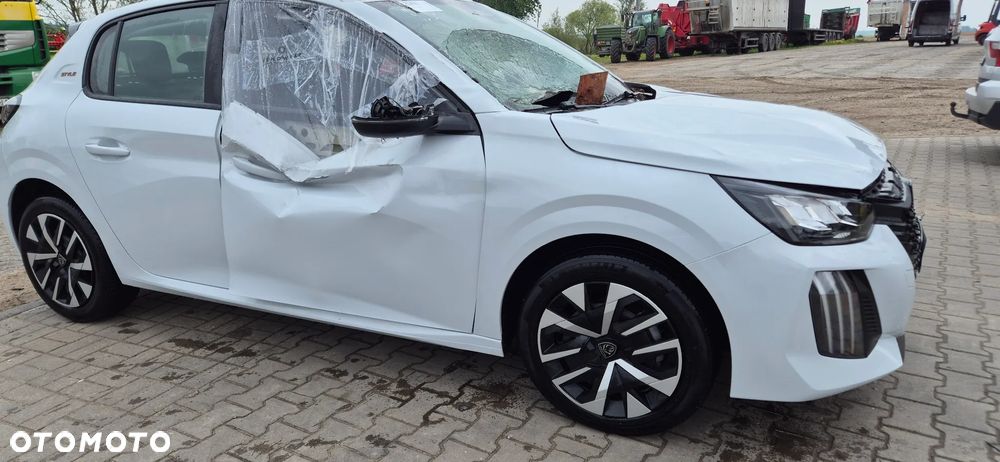 Peugeot 208 1.2 PureTech Allure Pack S&S - 9