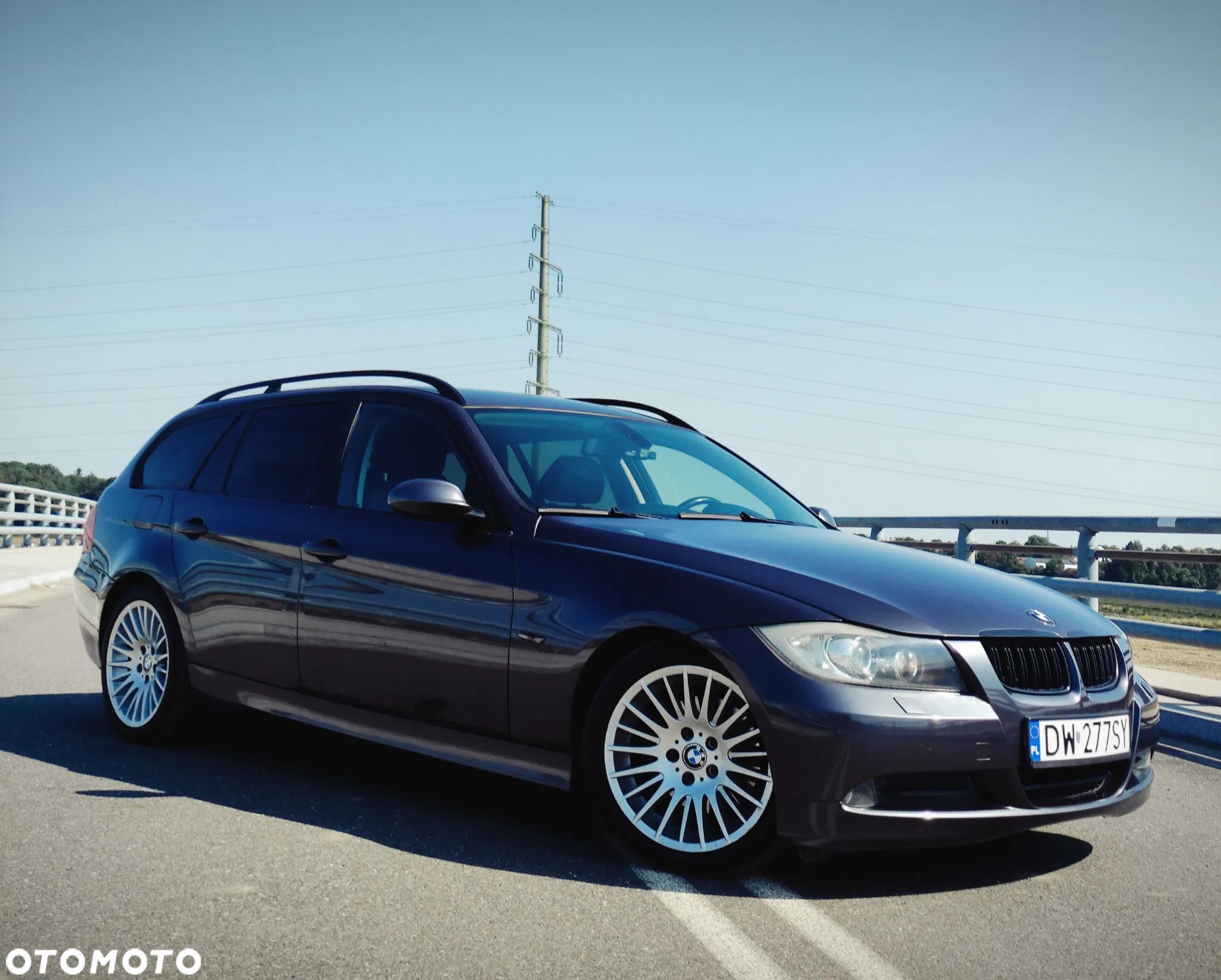 BMW Seria 3 320i - 1