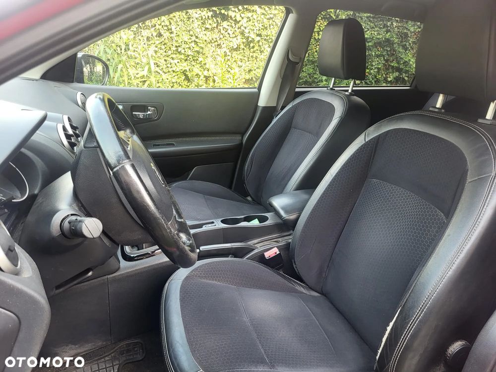 Nissan Qashqai+2 - 11