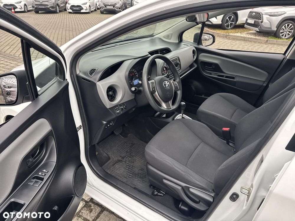 Toyota Yaris - 21