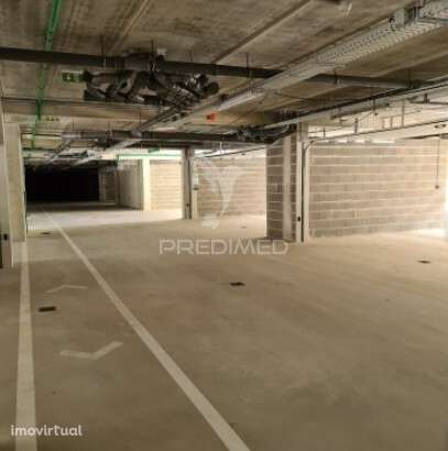 Lugar de Garagem junto à Praia Canidelo - Grande imagem: 3/4