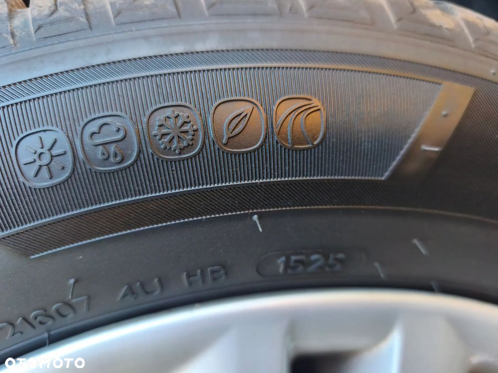 Nissan Qashqai+2 1.6 dCi DPF Start/Stop tekna - 28