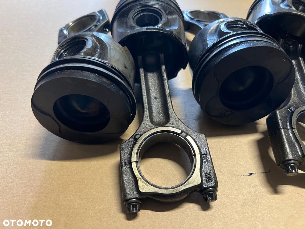 Tłok korba MAHLE 84L93 Bmw e60 e65 e53 3.0d m57n - 4