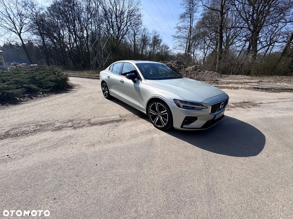 Volvo S60 T6 AWD R-Design - 3