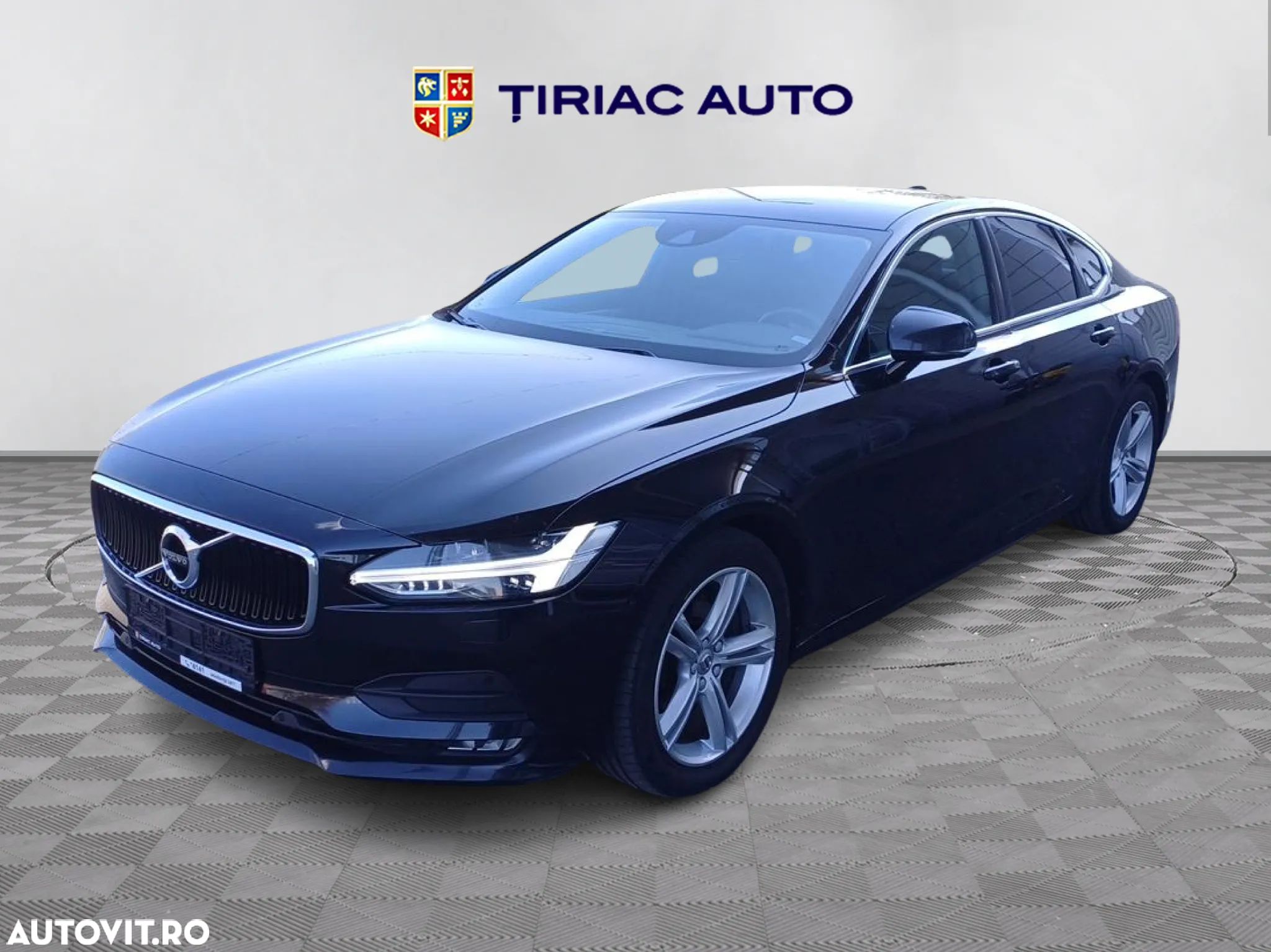 Volvo S90 - 1