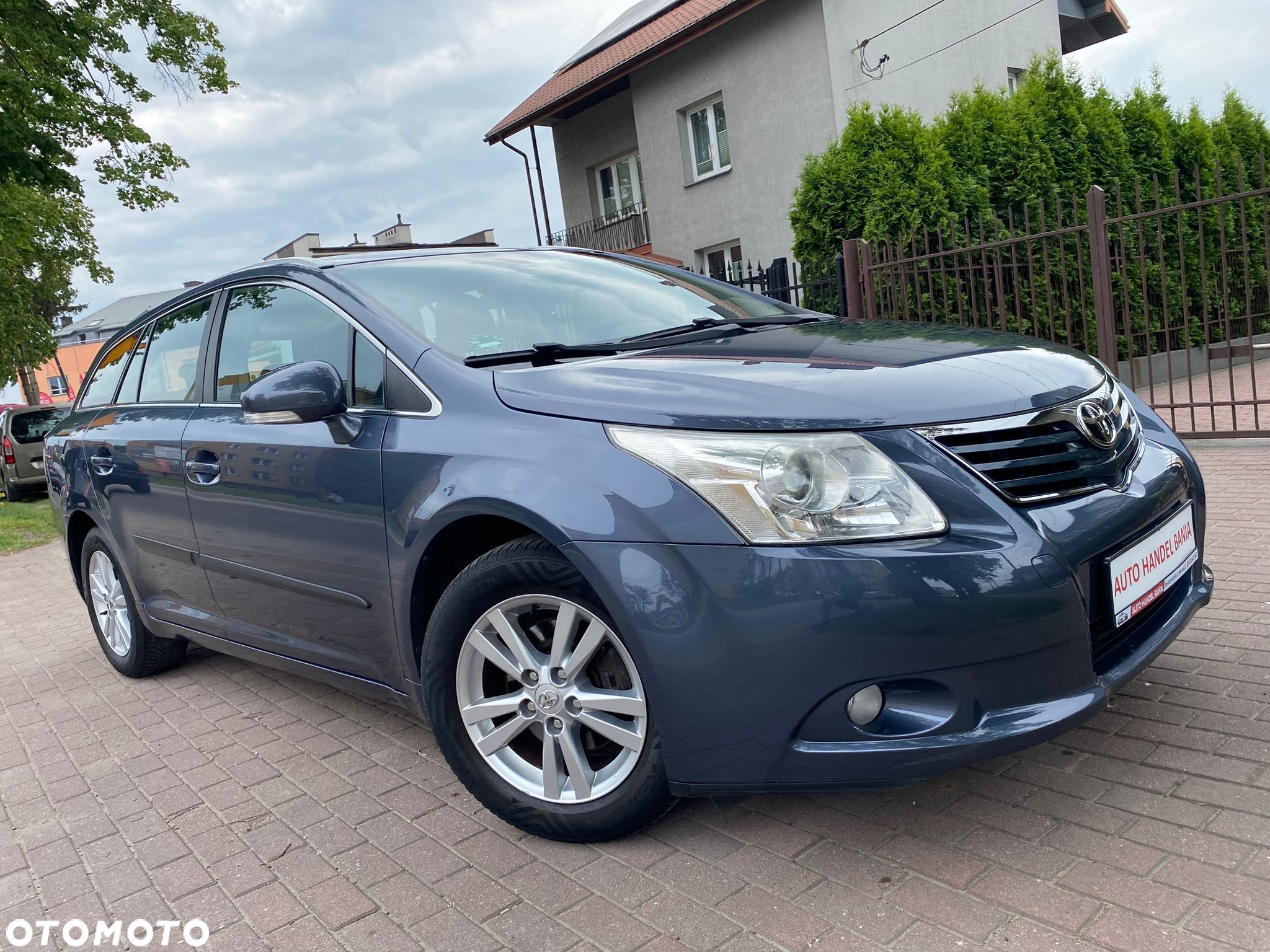 Toyota Avensis 1.8 Business Edition - 11