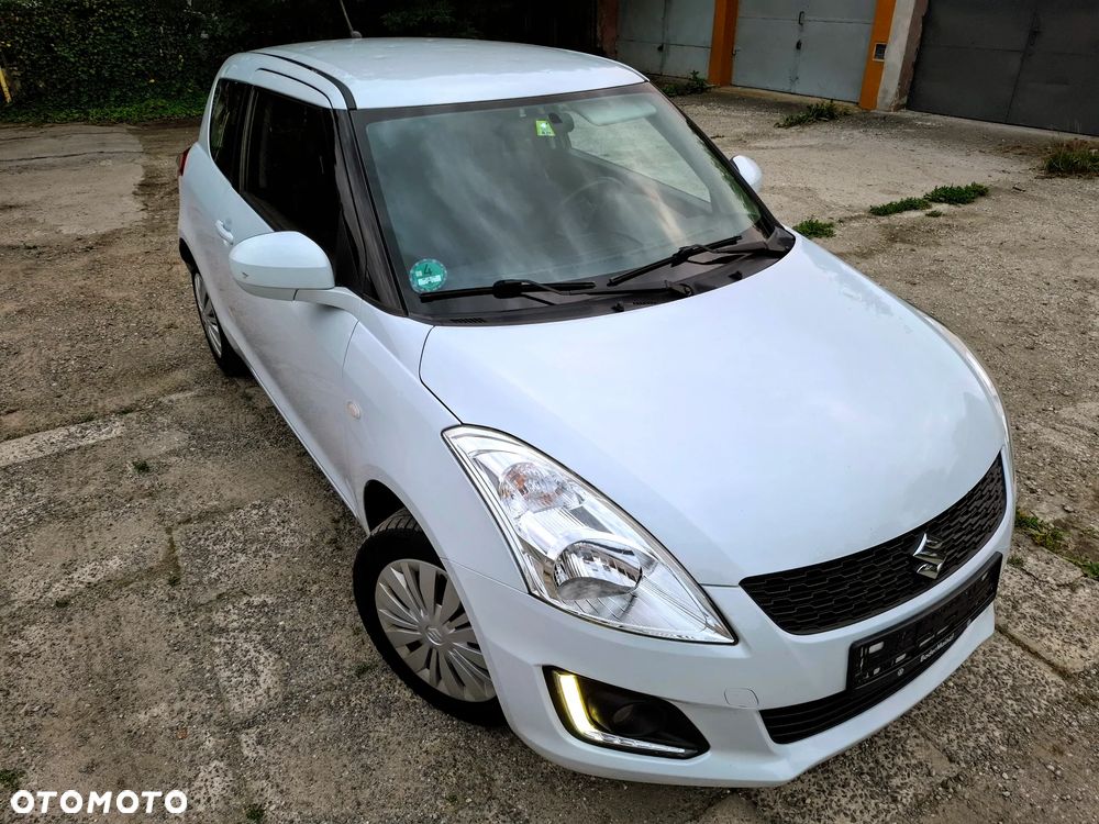 Suzuki Swift 1.2 BlackWhite - 18