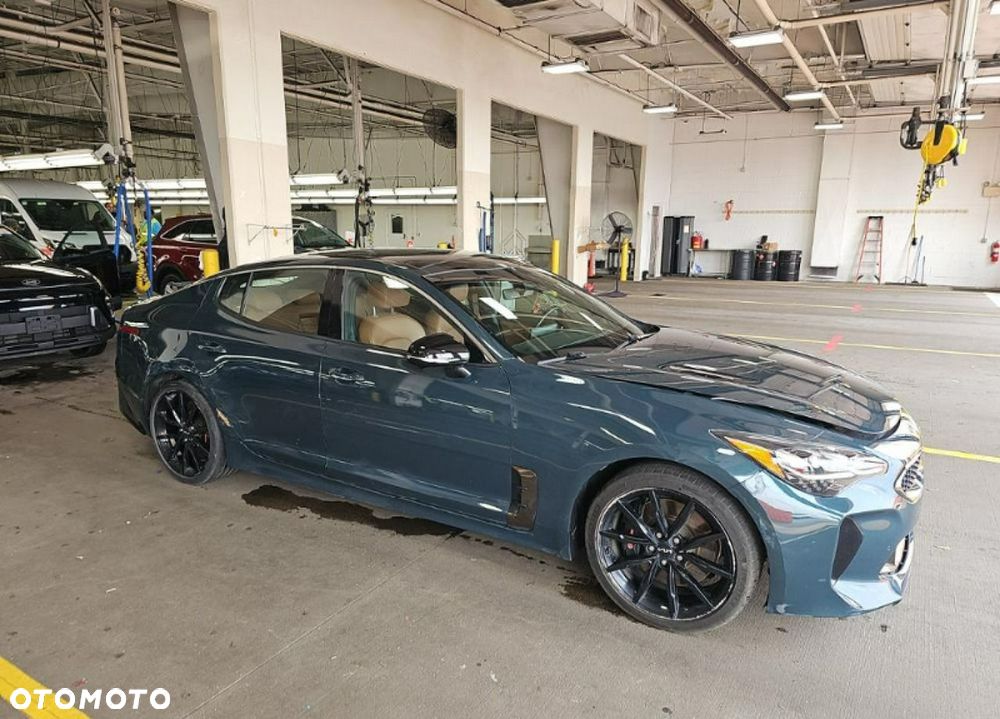 Kia Stinger 3.3 T-GDI V6 GT AWD - 3