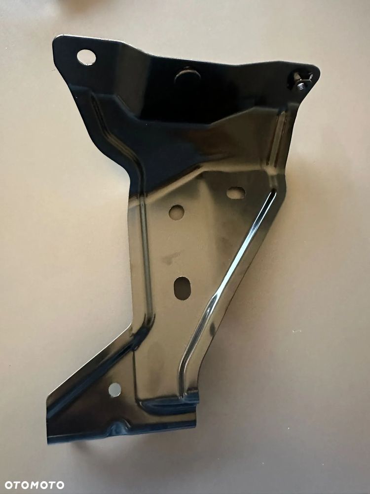 MAZDA CX60 CX80 CX90 Wspornik blacha mocowanie Nowe ORYGINAŁ KBB3563SXA - 1