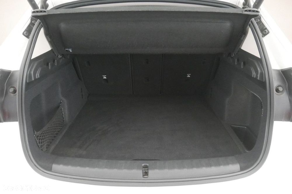 BMW X1 - 16