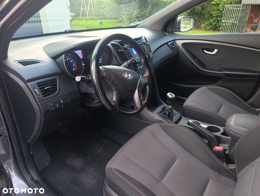 Hyundai i30 1.4 Passion Plus - 10