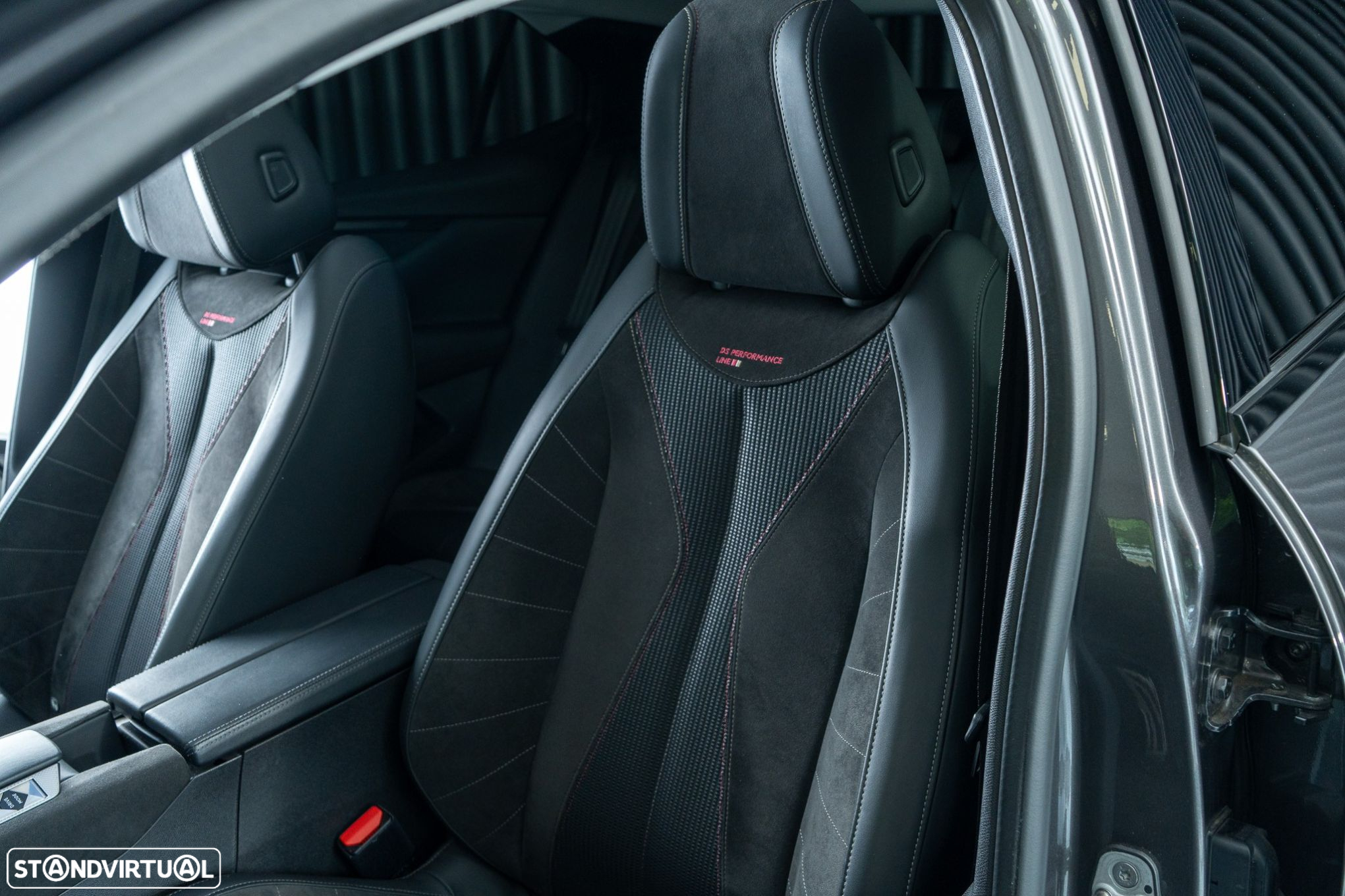 DS DS4 4 1.2 PureTech Performance Line EAT8 - 7