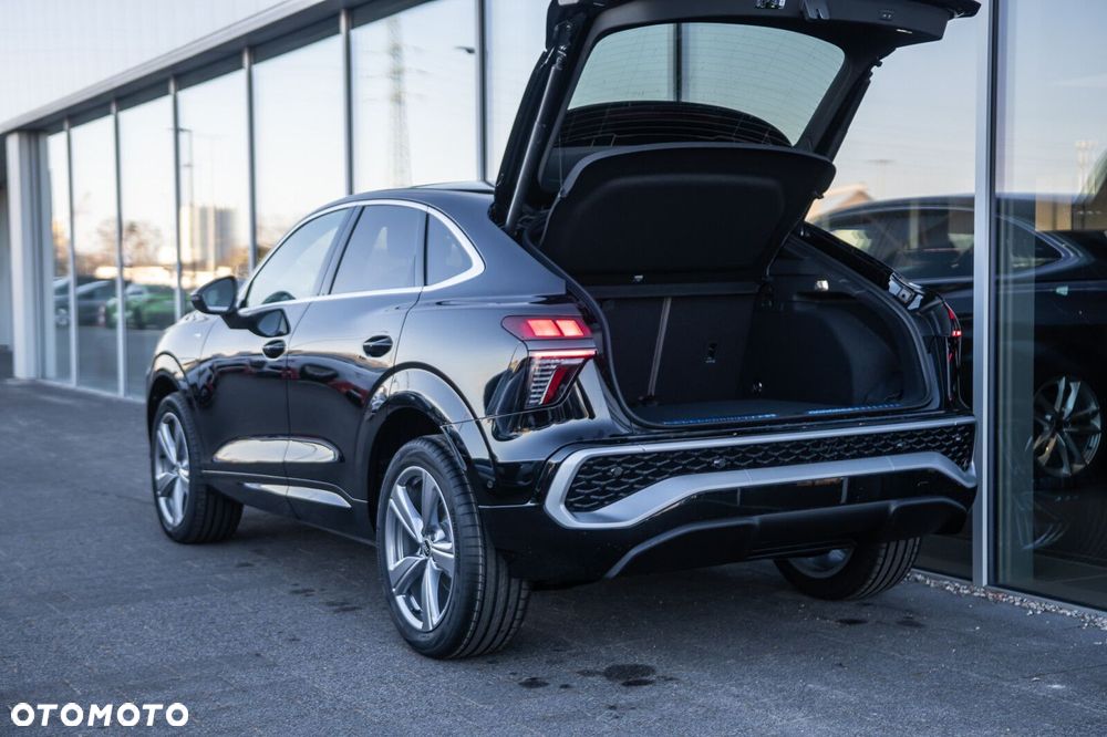 Audi Q3 Sportback - 8