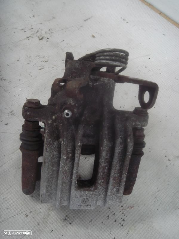 Pinça Travão Tr Esq Audi A4 (8Ec, B7) - 1