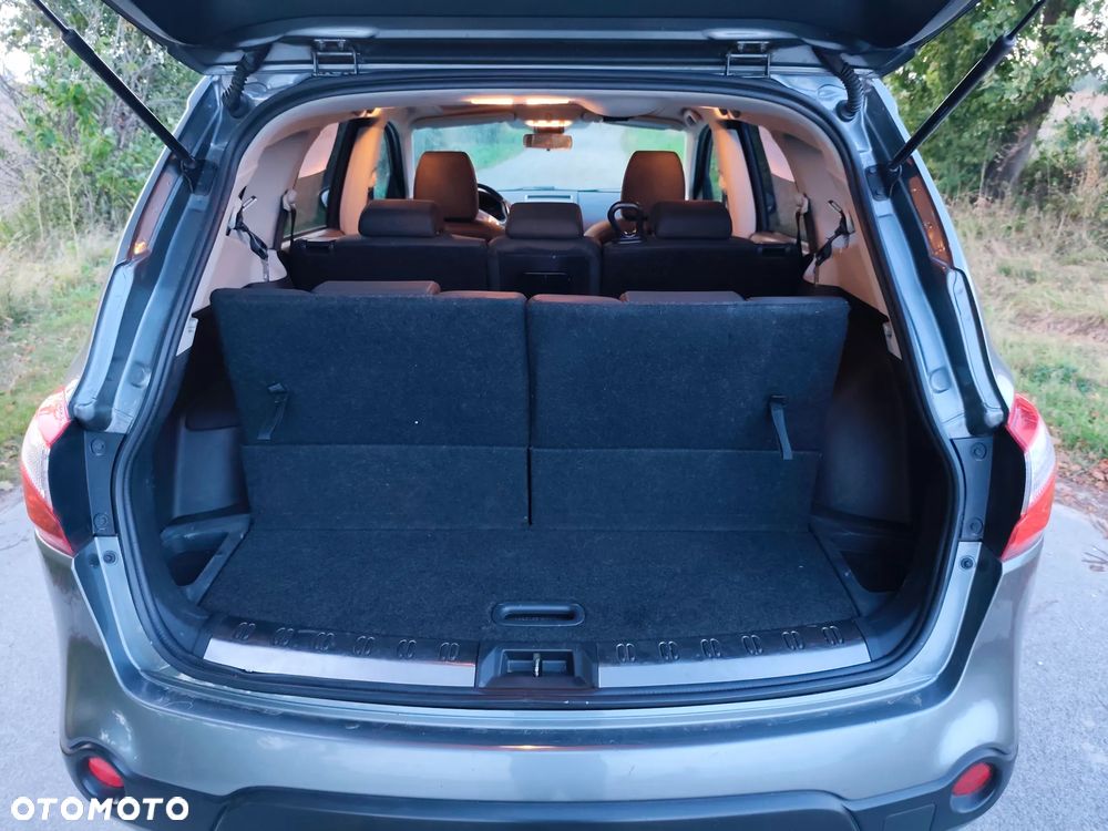 Nissan Qashqai+2 - 14