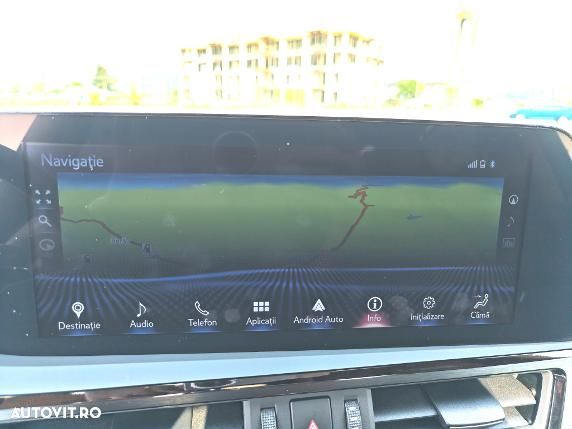 Lexus Seria ES 300h 2.5 TNGA HV 25H- 4X2 CVT Luxury Tech - 39