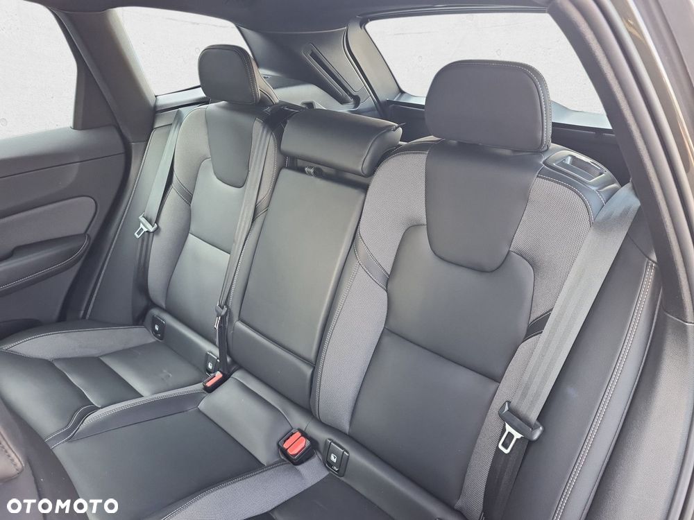 Volvo XC 60 - 13