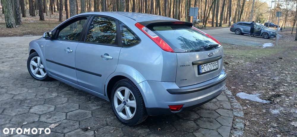 Ford Focus 1.6 TDCi Ambiente - 2