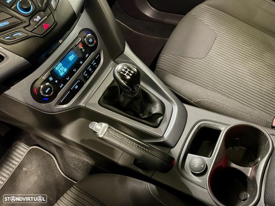 Ford Focus 1.0 SCTi Titanium Best - 11