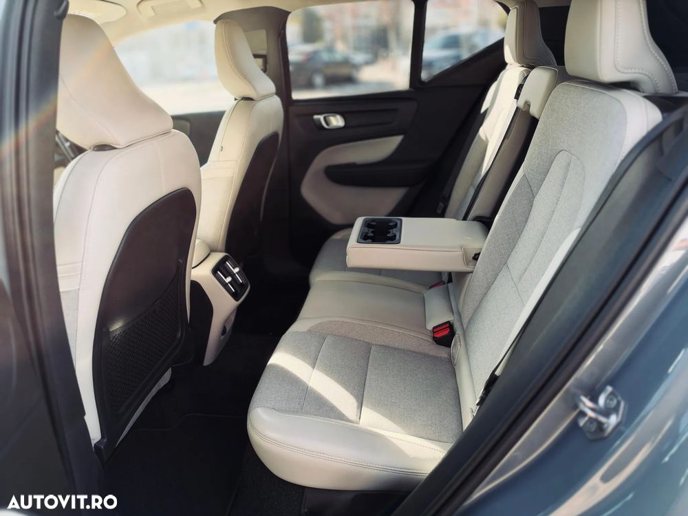Volvo XC 40 D3 Geartronic Momentum Pro - 6