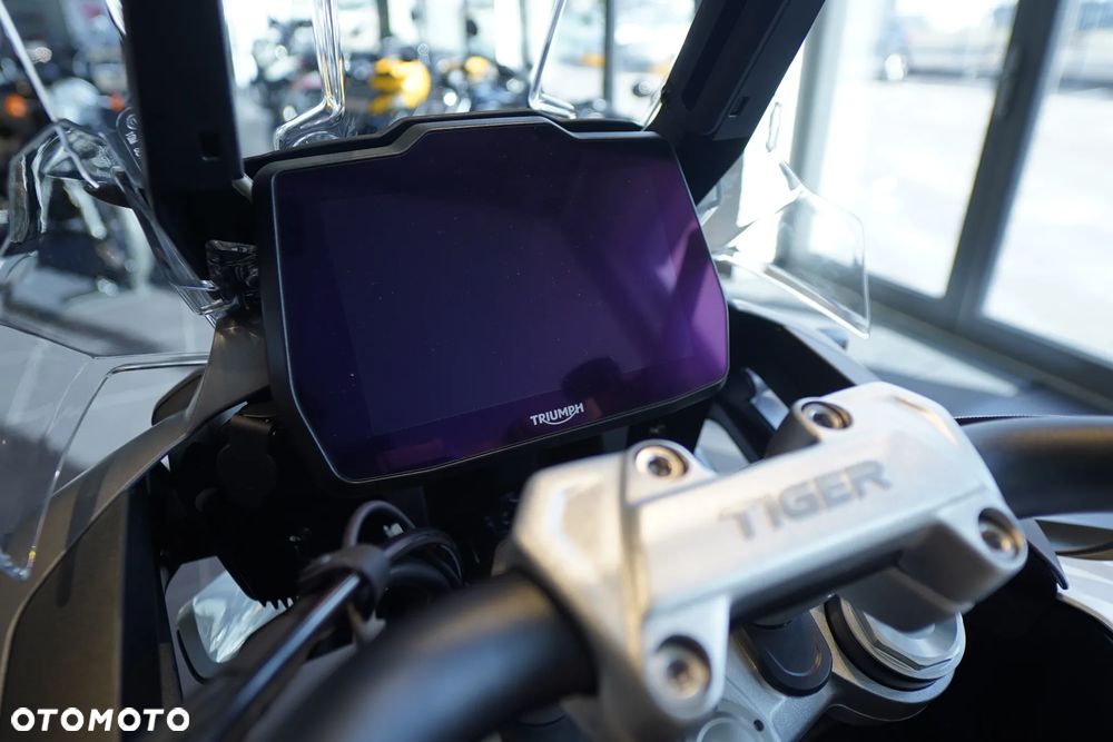 Triumph Tiger - 15
