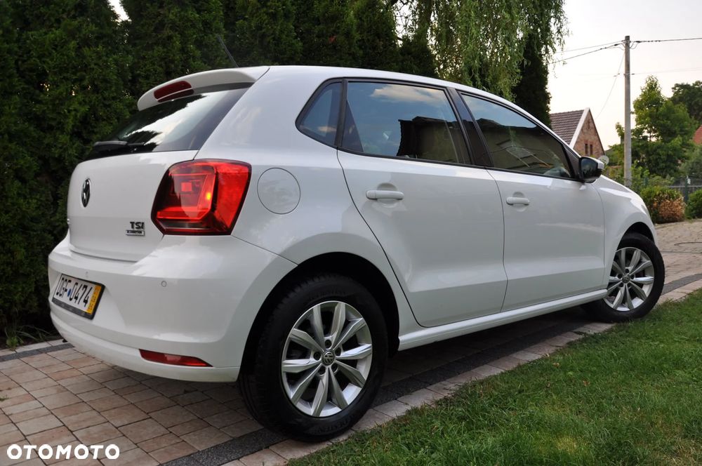 Volkswagen Polo 1.2 TSI BMT Comfortline - 20