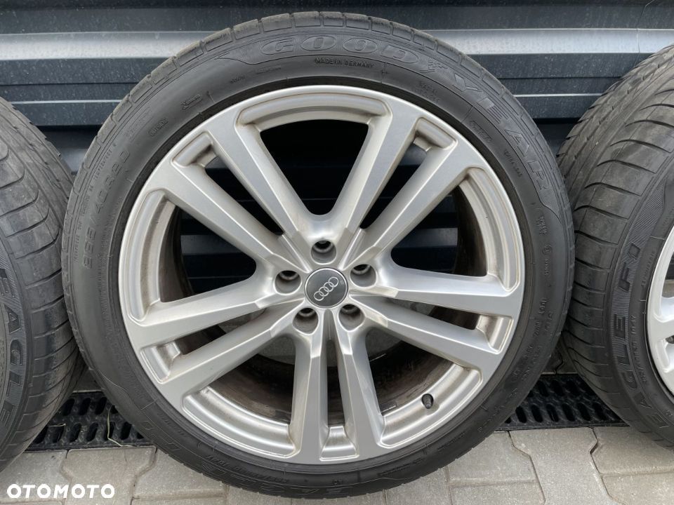 AUDI Q7 Q8 4M FELGI KOŁA OPONY LATO 265/40/20 4M0601025H 9Jx20 ET33 5x112 - 5