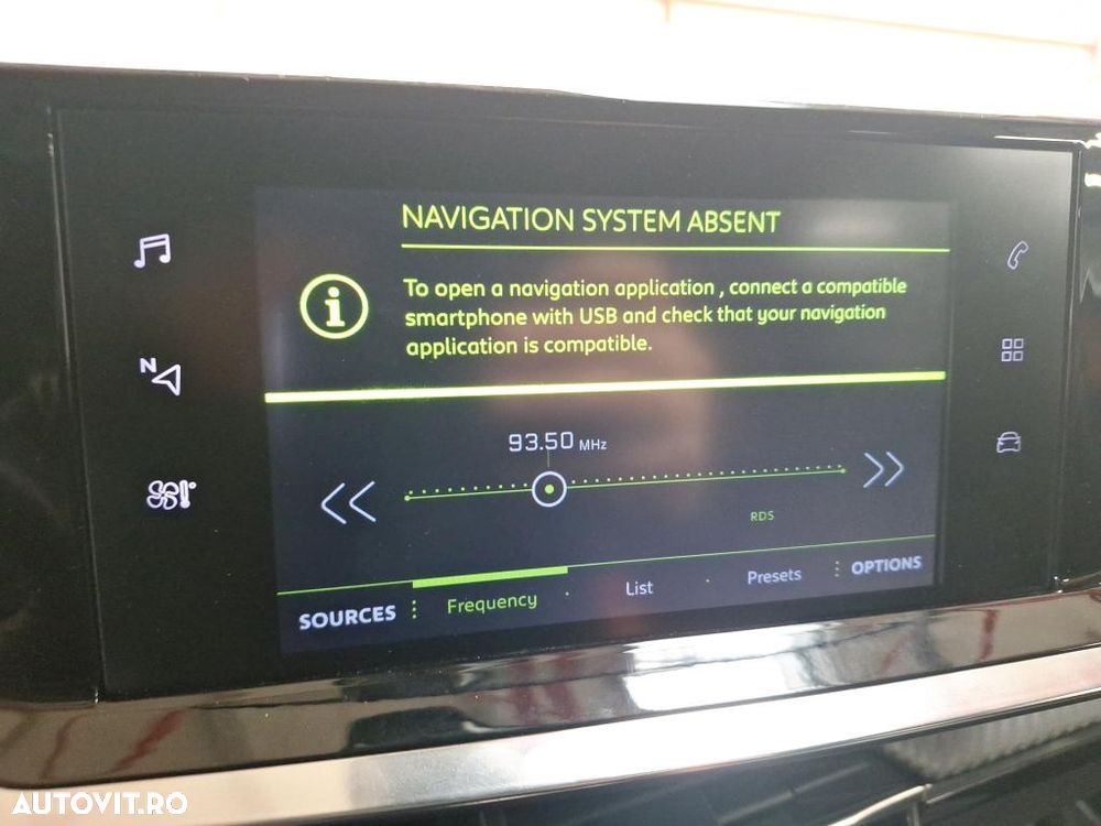 Peugeot 2008 1.2 L PureTech STT Allure - 11