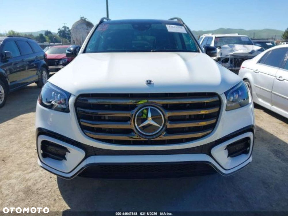 Mercedes-Benz GLS - 8