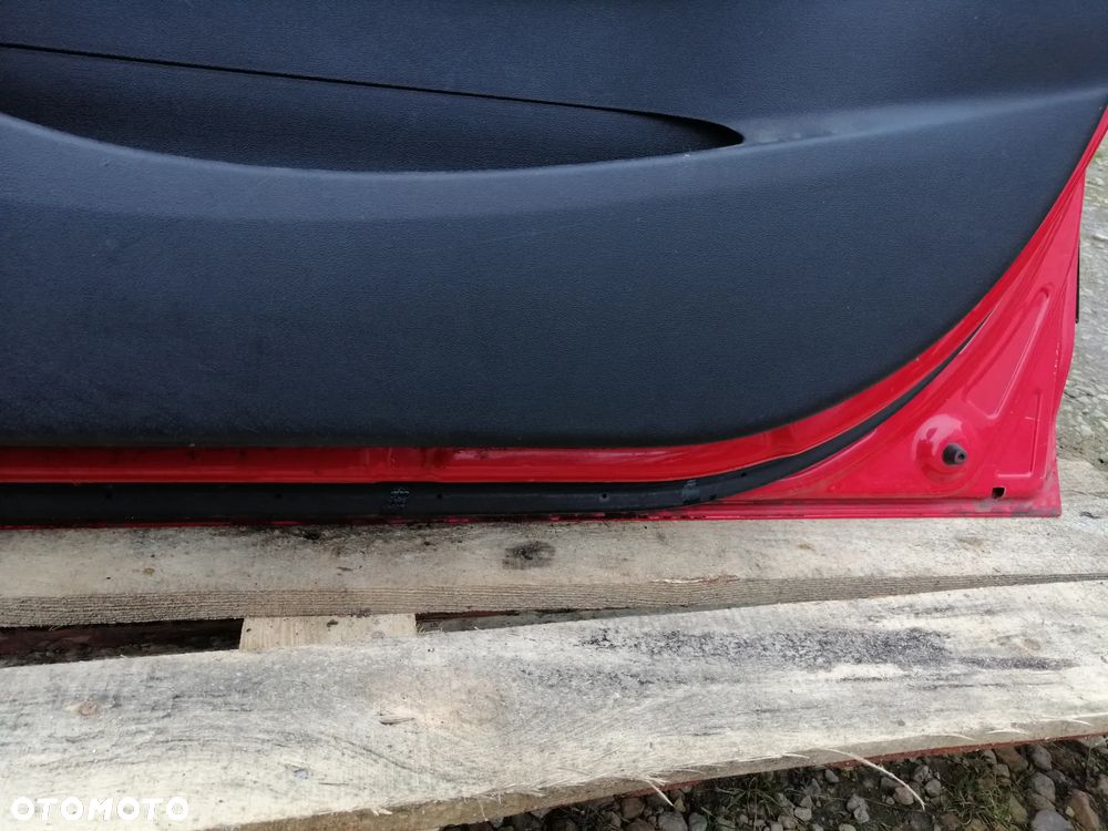 Hyundai I20 2008-2012r. maska drzwi klapa bagażnika kod lakieru BH - 25