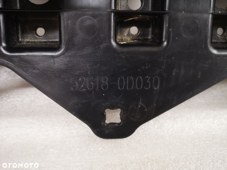 TOYOTA YARIS III 3 11- OSŁONA / PŁYTA POD ZDERZAK PRZEDNIA NR 52618-0D030 NR AUKCJI OSŁ178 - 6