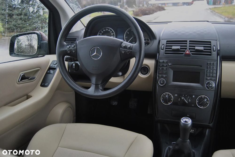 Mercedes-Benz Klasa A - 11