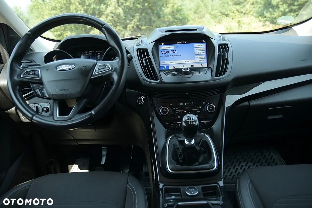Ford Kuga 2.0 TDCi 4x4 Titanium - 28