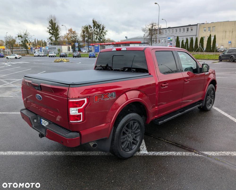 Ford F150 - 4