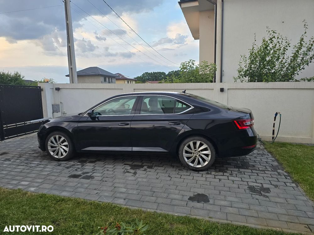 Skoda Superb 2.0 TDI DSG Style - 15