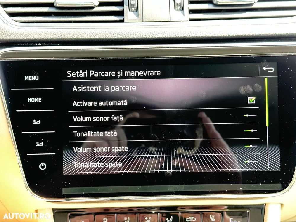 Skoda Superb Combi 1.4 TSI PHEV Style - 34
