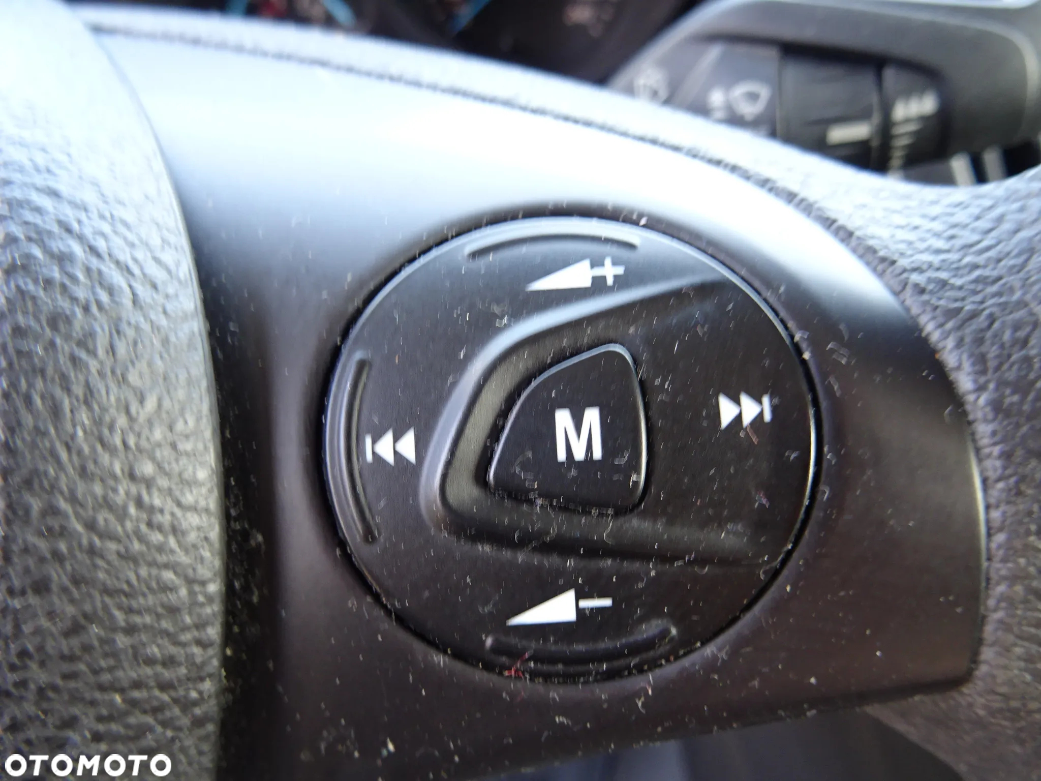 Ford TRANSIT CONNECT - 22