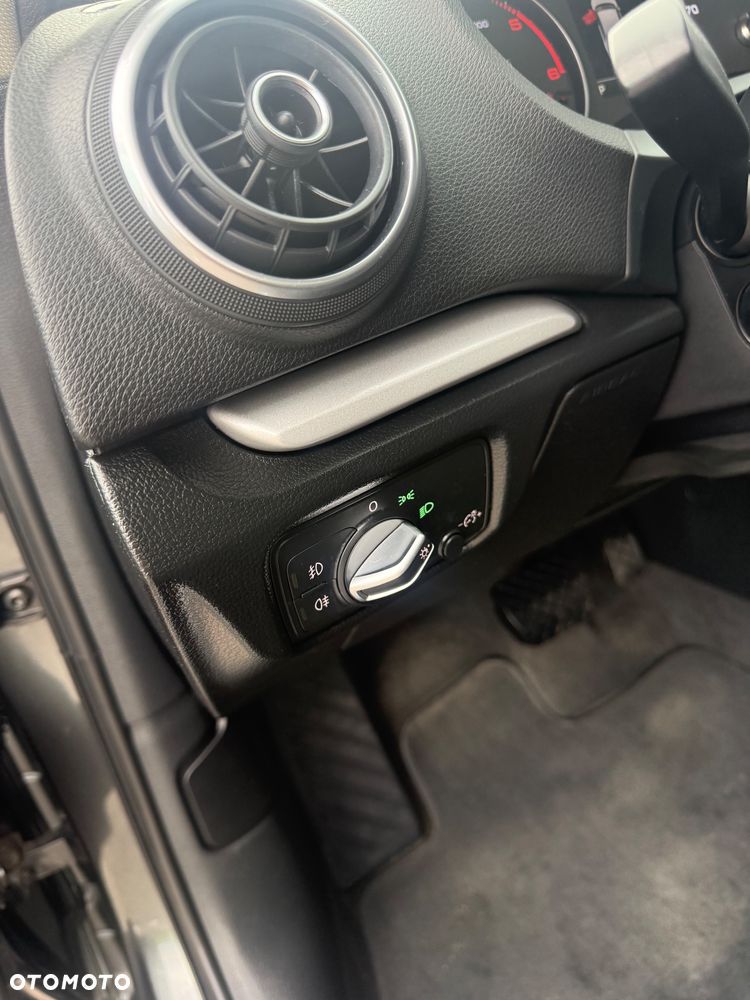 Audi A3 Limousine 1.6 TDI clean diesel Ambition S tronic - 30