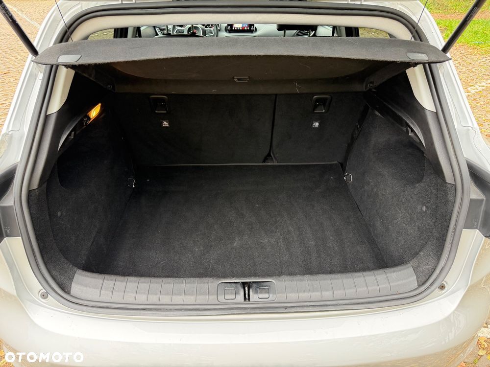 Fiat Tipo 1.4 T-Jet 16v Lounge EU6 - 12